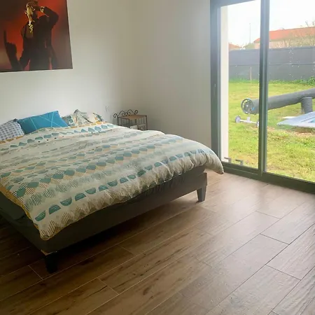 Belle Maison Avec Piscine Apartmán *